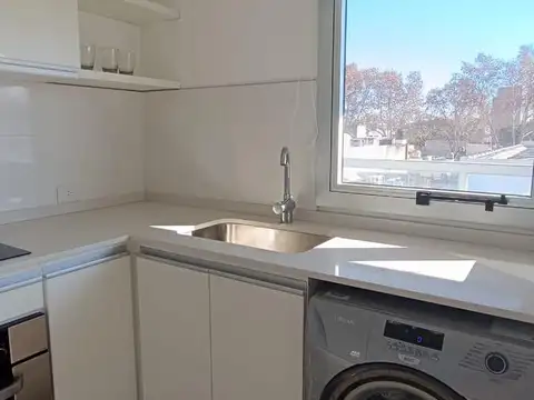 Departamento en Alquiler en Villa Santa Rita, $ 900.000
