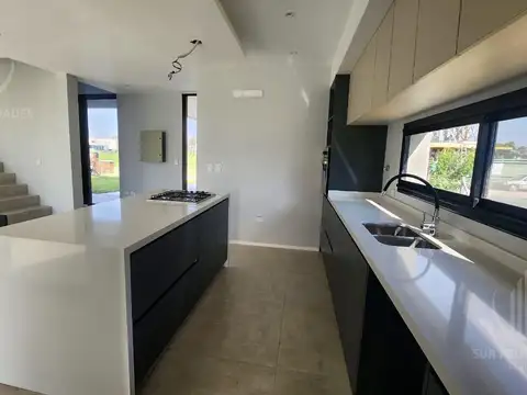 Casa en  Canning Chico