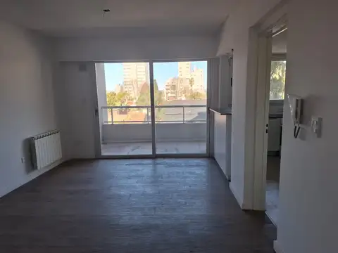 Don Bosco 100, Piso 2