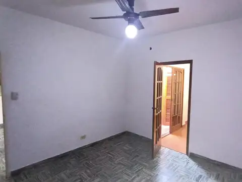 DEPTO CENTRO  1 dorm -patio