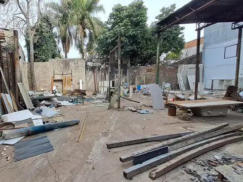 Galpon en Alquiler 50  mts Fondo
