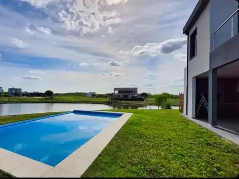 Casa en Venta en San Sebastian, Countries y Barrios Cerrados en Escobar
