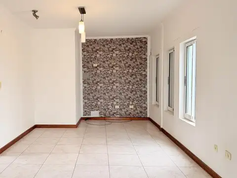 Departamento 5 ambientes con 1 baño