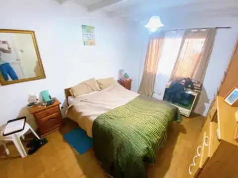 Depto Tipo Casa 2 ambientes con 1 baño