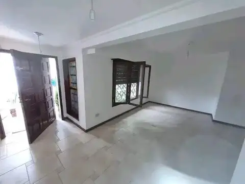 Casa en Alquiler de 3 dormitorios
