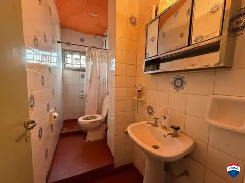 Departamento 5 ambientes con 2 baños