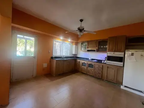 Casa en Venta en Funes, USD 98.000