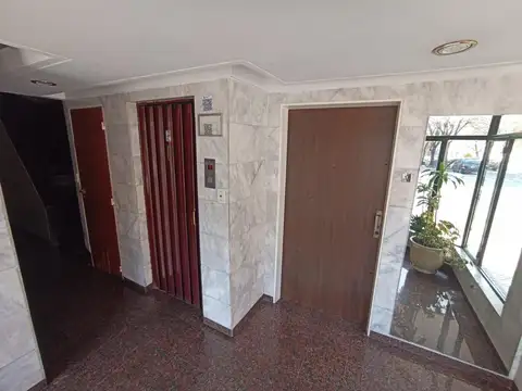 Departamento en Alquiler en Flores, $ 650.000