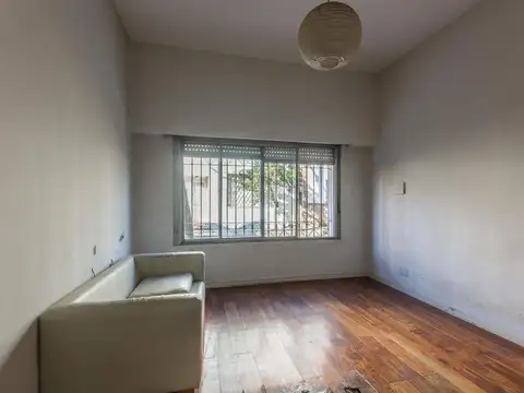 Casa en Venta en Liniers, USD 160.000
