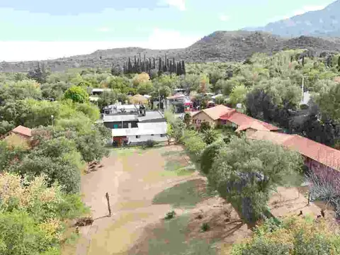 Av. de los Incas 2200