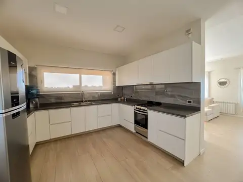 Casa Quinta en Cardo Ruso 415