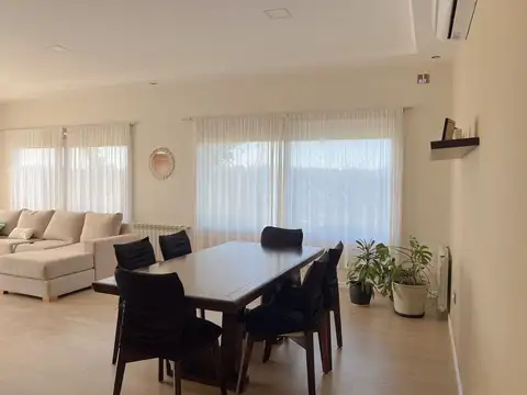 Quinta en Venta en Toay, USD 220.000