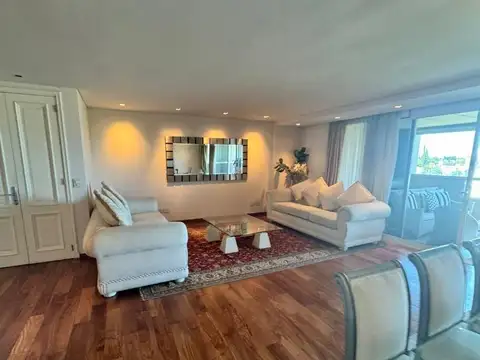 Departamento 4 ambientes con 3 baños