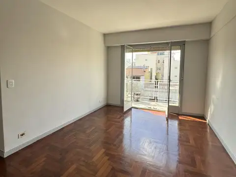 Depto Tipo Casa en Venta en Villa General Mitre, USD 110.000