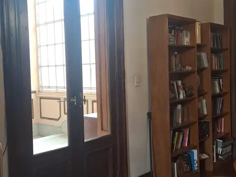 Depto Tipo Casa 7 ambientes con 2 baños