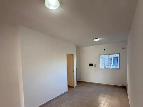 Carlos Gardel 300, Piso 1°