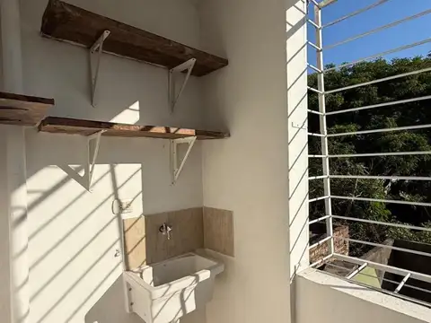 Departamento en Alquiler con 1 cocheras