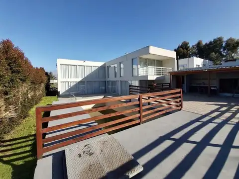 CHALET DE CATEGORIA EN RUMENCO