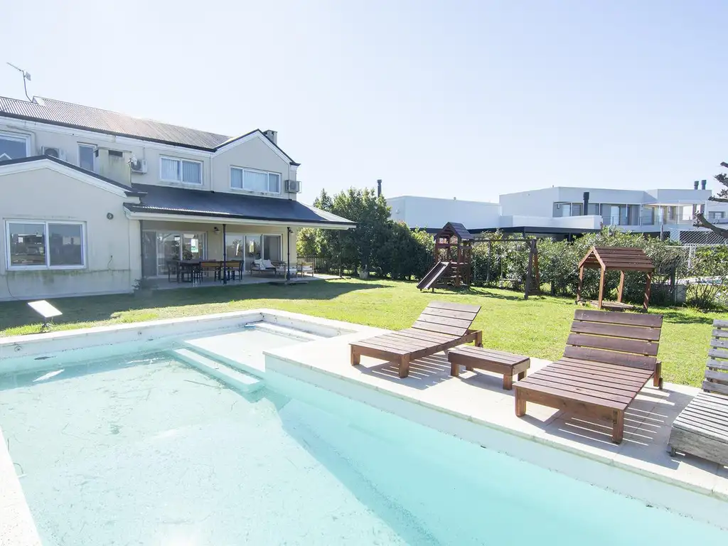 Venta casa a la laguna en San Matías- Área 5 - Foto 34