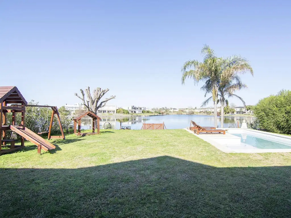 Venta casa a la laguna en San Matías- Área 5 - Foto 31
