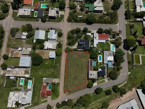 Terreno en Venta 35  mts Fondo