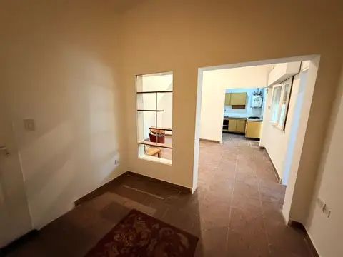 Depto Tipo Casa 2 ambientes con 1 baño