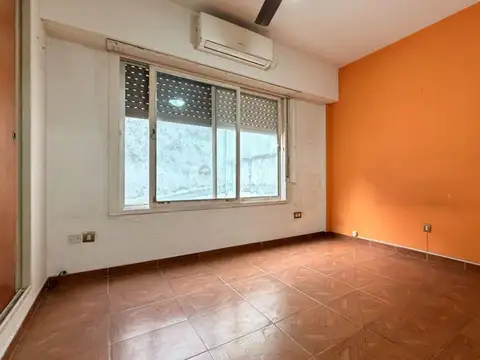 Depto Tipo Casa en Venta de 2 ambientes