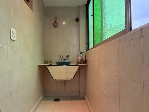 DEPARTAMENTO DE 2 AMB 46 M2 V. ALSINA.