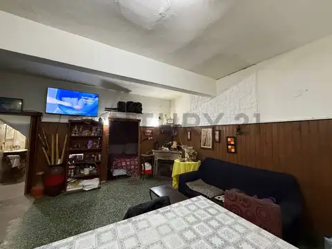 Berutti 2600, Piso 0