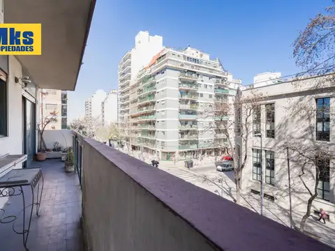 Av. Patricios 100, Piso 3