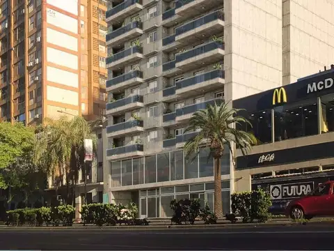 Avenida Pellegrini 1400