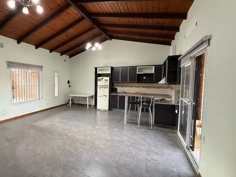 Casa en Venta al Este