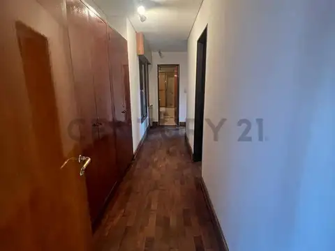 Departamento en Venta de 4 dormitorios