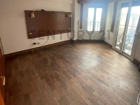 Departamento 5 ambientes con 2 baños