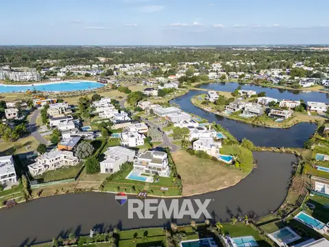 LOTE  FONDO LAGUNA TERRALAGOS BARRIO PLAYA