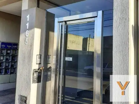 Departamento en venta - 2 dormitorio 1 baño - balcon - 98  mts2 - Tandil