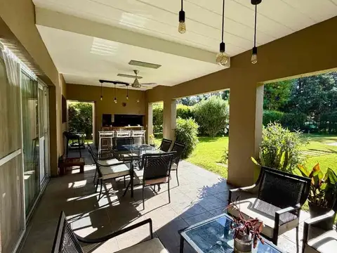 Casa en Venta en Santa Maria De Los Olivos, USD 310.000