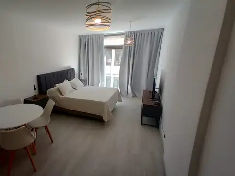 Esmeralda 600, Piso 6