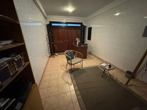 VENTA CASA 4 AMBIENTES - MONTE CASTRO