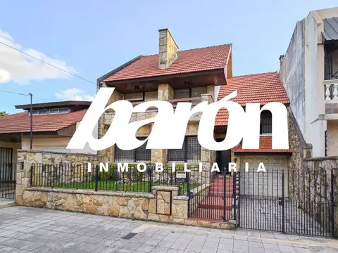 Casa en Venta - 5 Ambientes - Lomas de Zamora