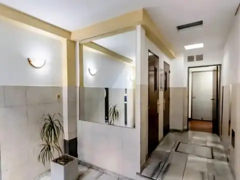 ZEBALLOS 1900, Piso 7