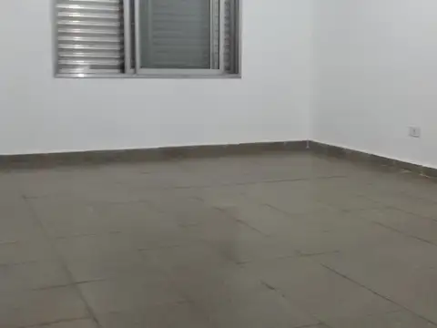 Casa en Alquiler 60 años