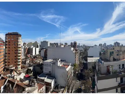 Exc y amplio amb en edificio con SUM y terraza c/parrilla