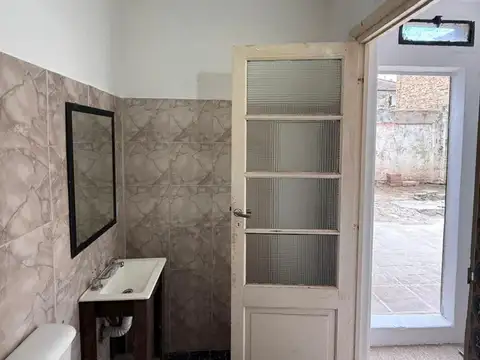 Depto Tipo Casa en Alquiler en Villa Saenz Peña, $ 700.000