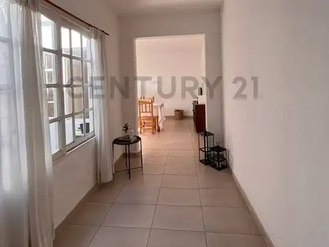 51 4500, Piso 0