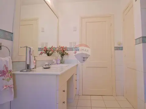 Venta Casa 10 Ambientes Barrio El Faro, Carmelo.