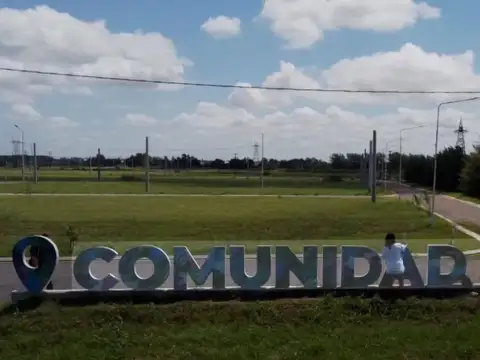 Terreno en Venta en Pueblo Esther, Rosario