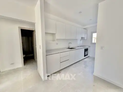 VENTA DEPTO 3 AMB PB JARDIN PILETA COCH CHIC PILAR