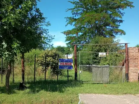 Construcción a terminar sobre lote de 946m2 Gral Ro