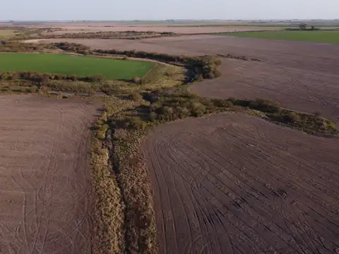 Campo en Venta con Alambrado